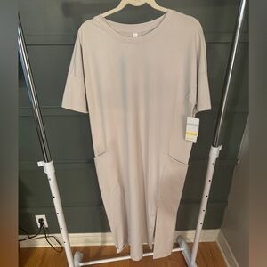 Zella Cream Midi Dress Short Sleeve Crew Neck Casual